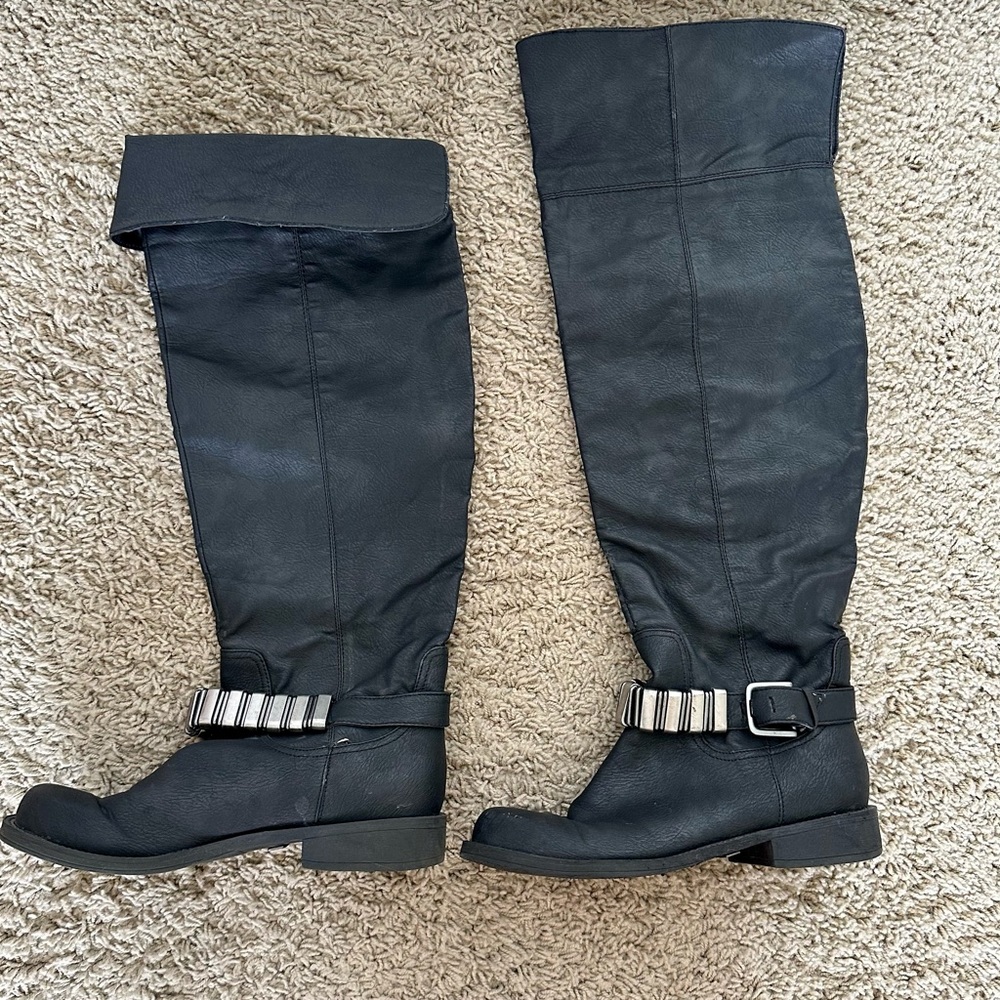 Over the knee Kenneth Cole boots
